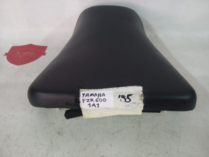 Yamaha FZR 600 SADDLE