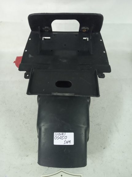 SUZUKI GS 450 REAR FENDER 83’