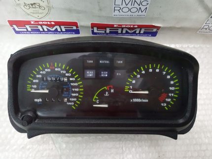 Kawasaki GPZ 550 s DASHBOARD