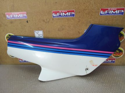 Kawasaki GPZ 500s RIGHT SIDE PANEL