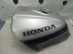 Honda CBR 1000 F sc21 FUEL TANK 87-88’ - Image 3