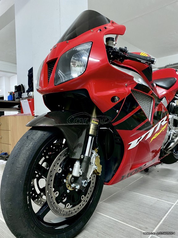 25926224_0_b-1 Honda VTR 1000 SP-1 '03 - Image 1