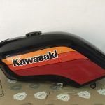KAWASAKI GPZ250 GPZ305 UNITRACK TANK