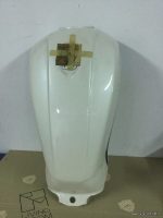 HONDA VF750 SABRE TANK - Image 3