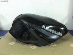 KAWASAKI ZZR600C1 TANK - Image 2