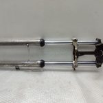 Honda XL 250S Front suspension- headlight mounts