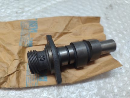 SUZUKI GN 250- CAM SHAFT/ JAPAN/NEW