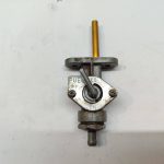 YAMAHA DT 100/125/175/250/360/400- FUEL PETCOCK 74-76'