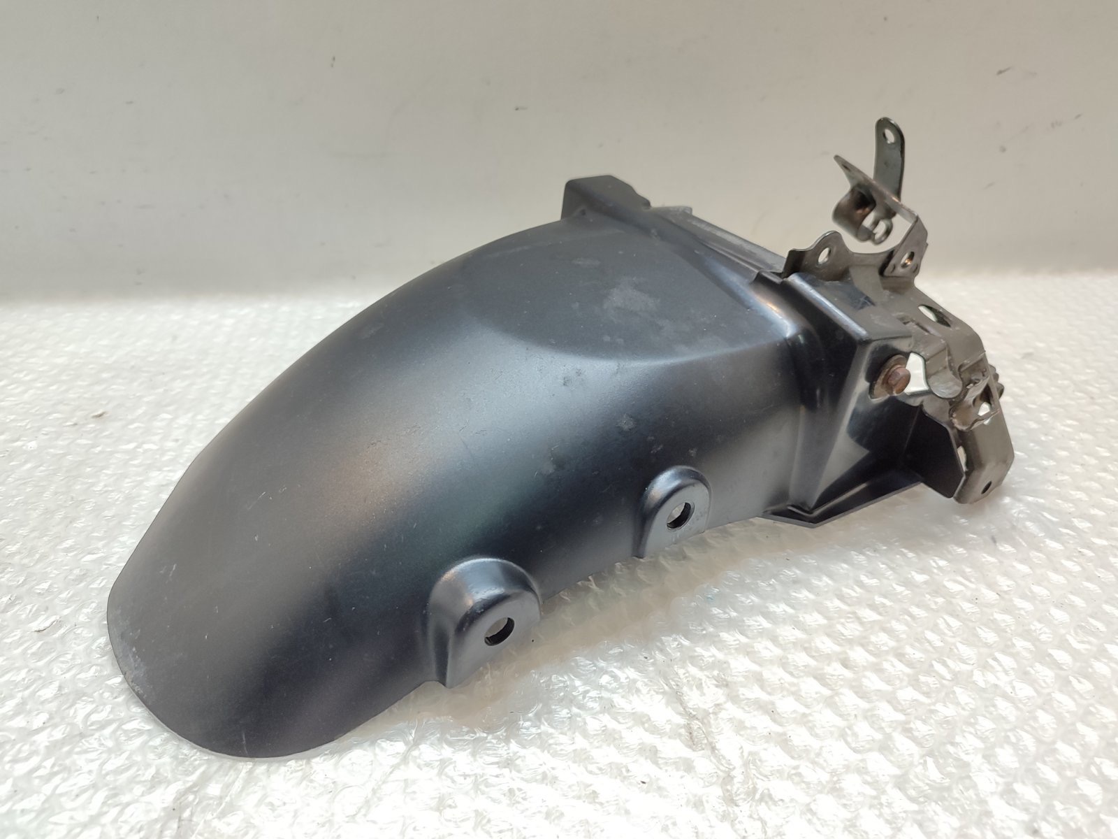 IMG-c444b7459f251d14be1a2880ea31cd63-V YAMAHA GTS 1000- FENDER INNER FRONT - Image 1