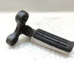 YAMAHA GTS 1000- FOOTREST REAR RIGHT