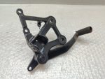 HONDA CBR 1000F SC 21 87-89'- FOOT REST BRACKET FRONT RIGHT/ PEDAL - Image 4