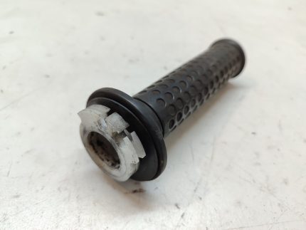 YAMAHA GTS 1000- THROTTLE GRIP